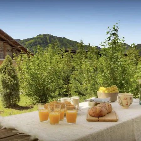 Karthinehomech Διαμέρισμα *